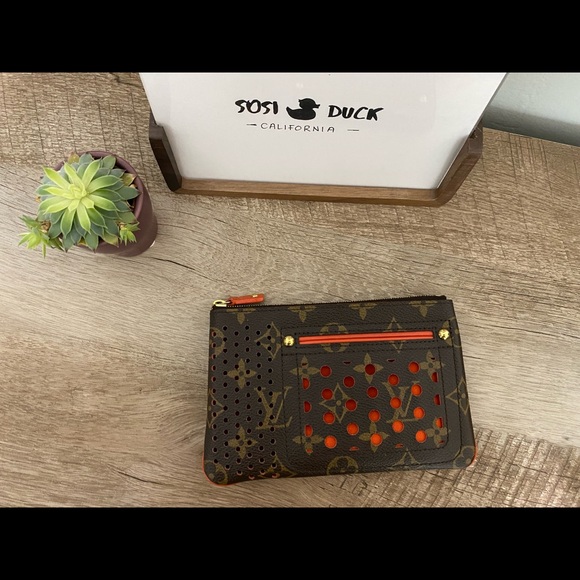 Louis Vuitton Handbags - Perforated Pochette Plat